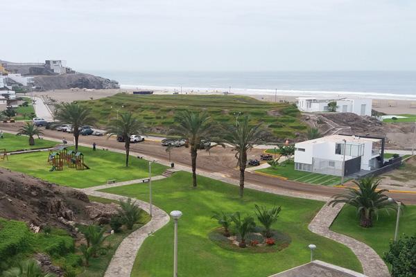 Terreno de Playa Frente Al Mar - Condominio Las Palmeras