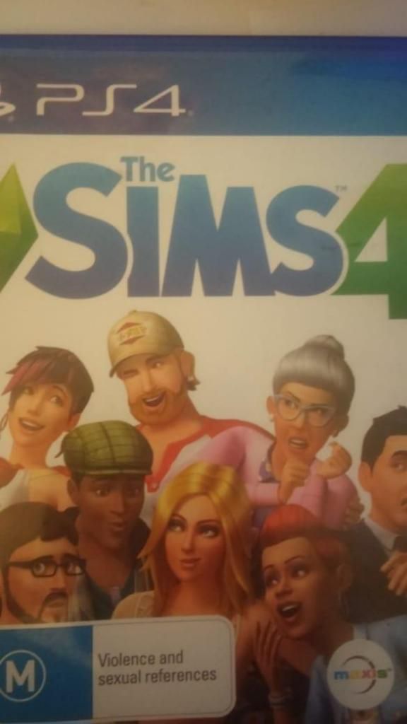 se vende the sims4 ps4