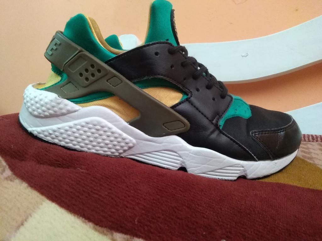 Nikr Huarache Talla 44