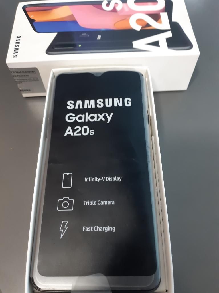 Samsung A20 S en Caja