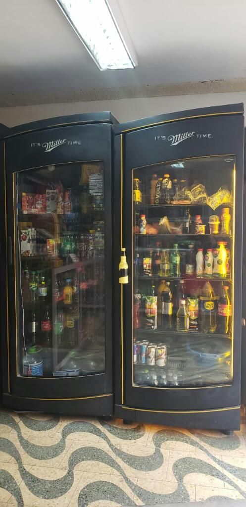 Refrigeradora Exibidor Miller Americana