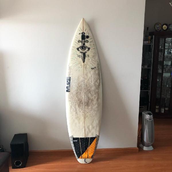 Tabla de surf MUZE surfboard SOLES!!!