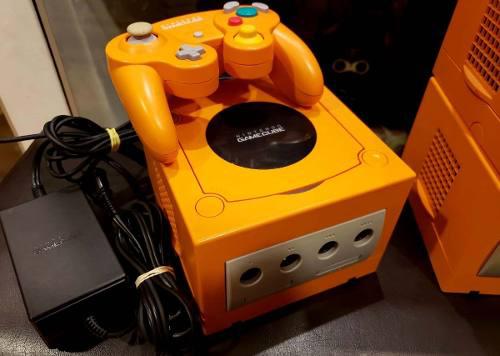 Nintendo Gamecube, Naranja