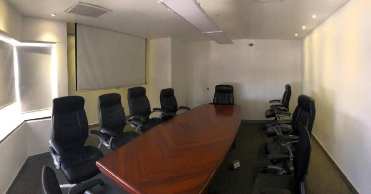 Oficina de 209 m² en Alquiler - San Isidro
