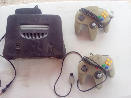 Consola Nintendo 64 + Mandos