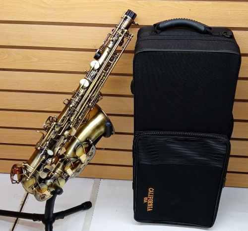 Saxophone Alto Marca California Antique Lacquer Y Plateado