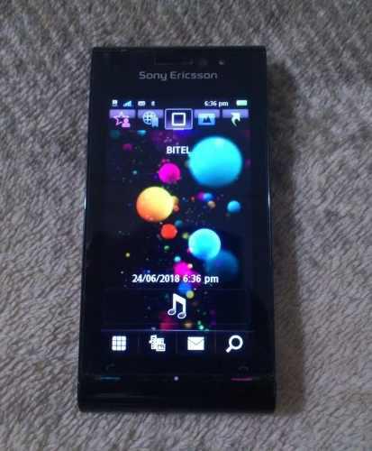 Celular Sony Ericsson Satio U1i Retro Colección