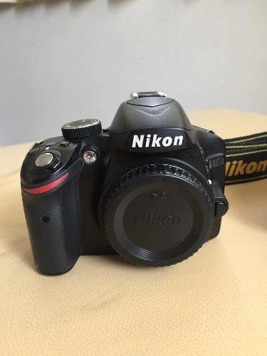 Cámara Nikon D3200 +mochila+trípode (semi Nueva/sin Lente)