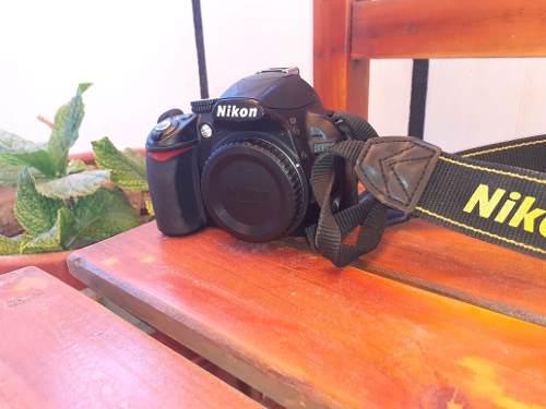 En Oferta Camara Semi Nueva Marca Nikon D3100 En Buen Estado