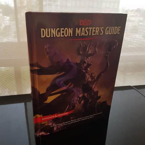 Dungeon Master's Guide - Dungeons & Dragons Dragones 5ta Ed