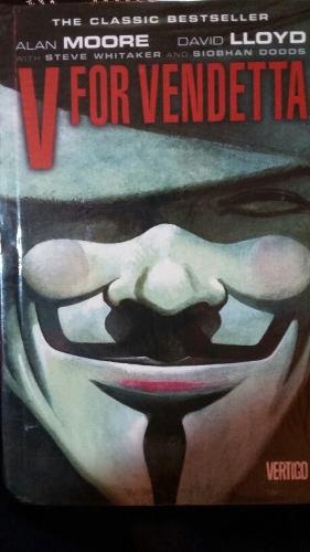 V From Vendetta - Alan Moore (tapa Dura Inglés)