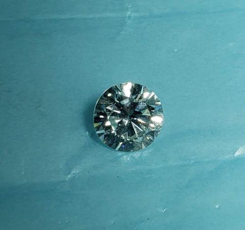 Diamante De 3.23 Cts.unico