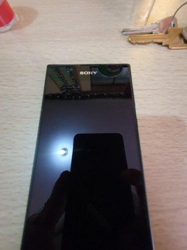 Teléfono Sony Xperia L1, Memoria Interna 16 Gb, Buen Estado