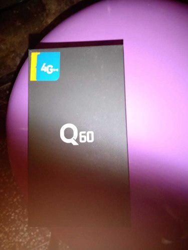 Celular Lg Q60 Color Negro (precio Negociable)