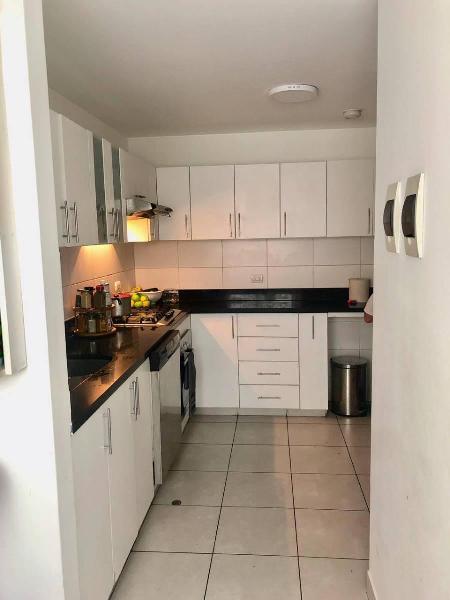 Hermoso Departamento Cerca Al Malecon.