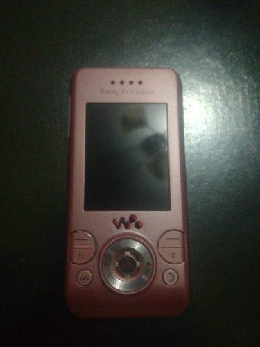 Sony Ericsson W580 Pantalla En Negro Pero Prende Para Claro