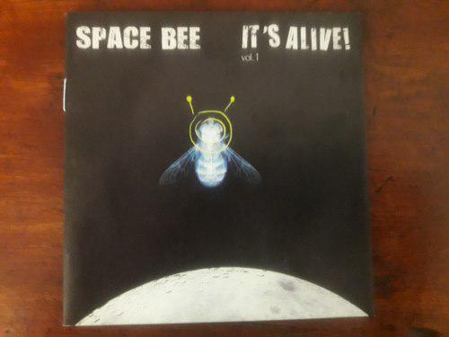 Avpm Space Bee It's Alive Cd Rock Peru