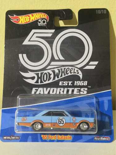 Hot Wheels Favoritos 50 Ford Galaxie