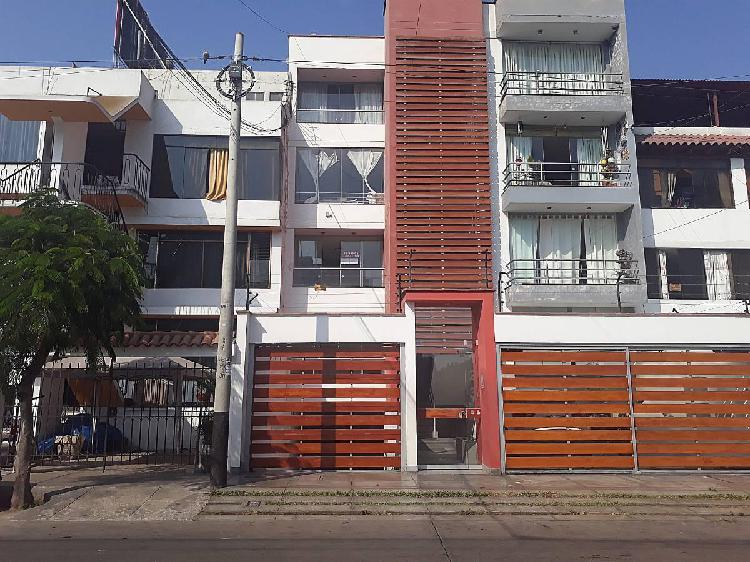 Venta de Hermoso Duplex en Santiago de Surco