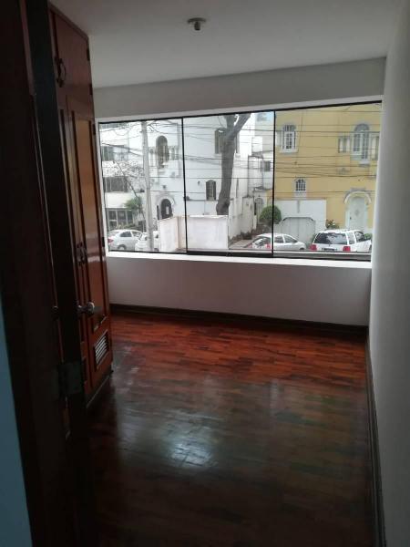 Vendo Acogedor Departamento en Miraflores