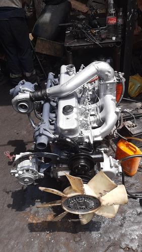 Motor Nissan Fd6- 175 Caballos 6 Cilindros Turbo