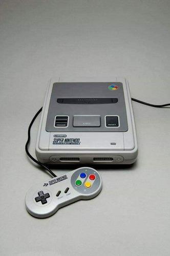Super Nintendo Famicom Versión Japonesa + 1 Mando.