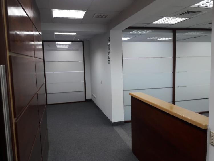 Ico - 206 Moderna Oficina Implementada de 59.32 m² en
