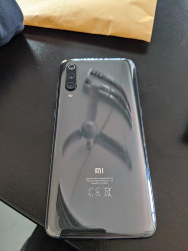 Xiaomi Mi 9 Detalle