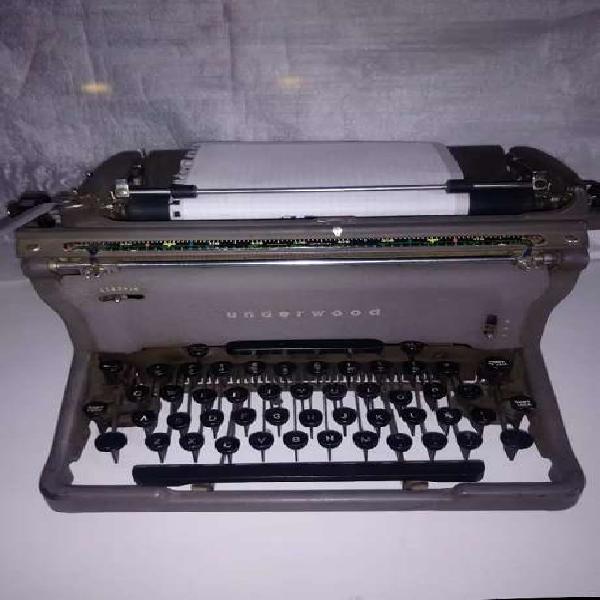Maquina de escribir vintage