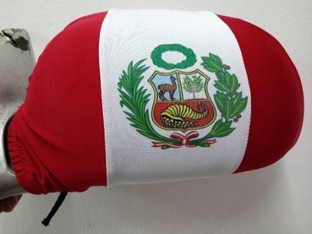 Forro Espejo Retrovisor Carro. Bandera Del Perú