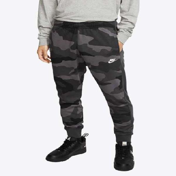 Pantalon Joggers Nike Sportswear Club Camo Cod Bv2823