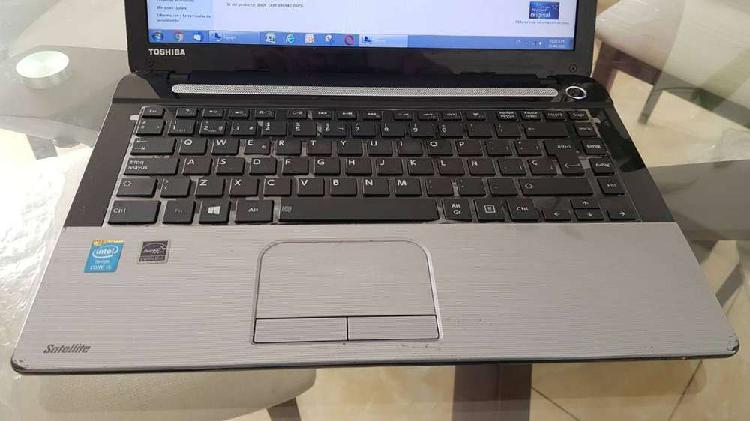 Laptop Core i5 Toshiba