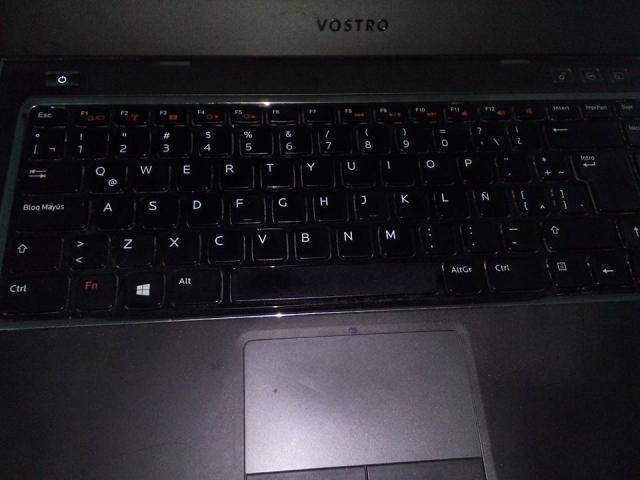 laptop vosto 3460 HP core I7 en Lima