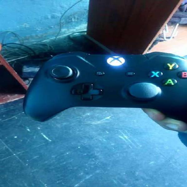 xbox one+ 3 juegos