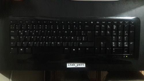 Microsoft Wireless Keyboard 800 (teclado) / 06m Gar / Boleta