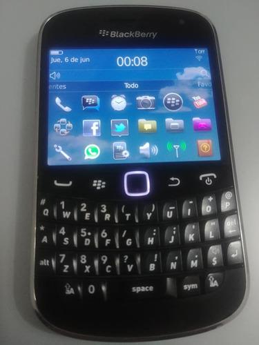 Blackberry Bold 9900 - No Tiene Whatsapp
