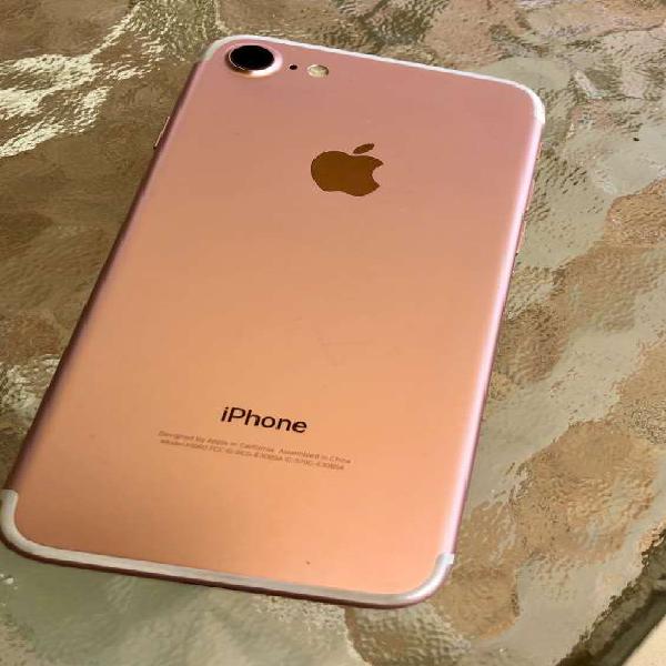 Iphone 7- rose gold de 128 gb en Lima
