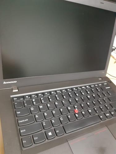 Laptop Empresarial Lenovo X240 Core I5 / 4gb Ram / 320 Hd