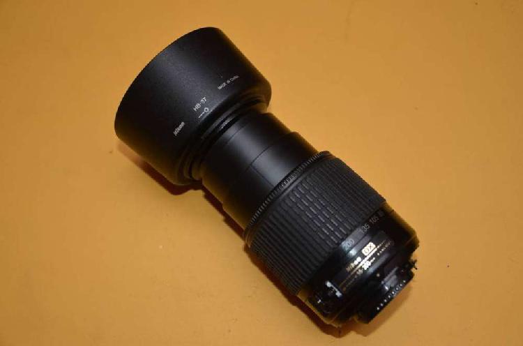 Lente Nikon original 55 - 200 mm DX, ED