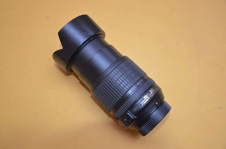 Vendo Nikon Lente original 18 - 105 mm DX, ED, VR