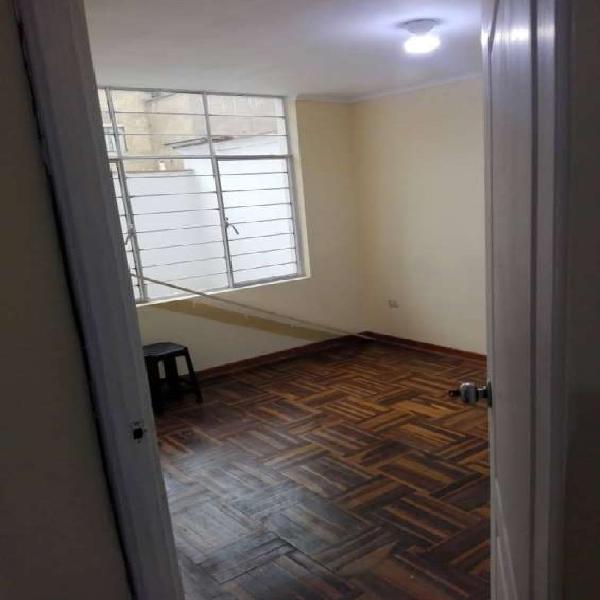Departamento en alquiler en segundo piso lince en Lima