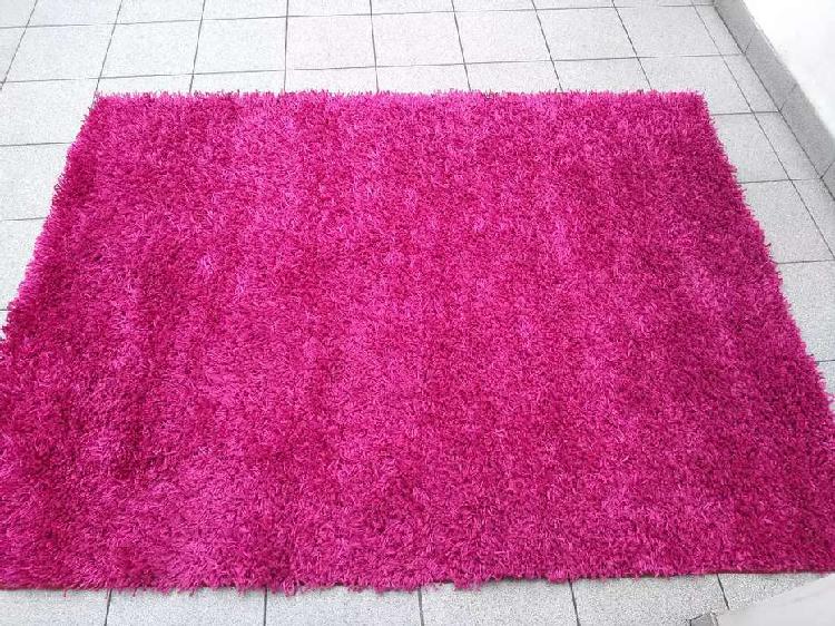 Alfombra rosa serrano