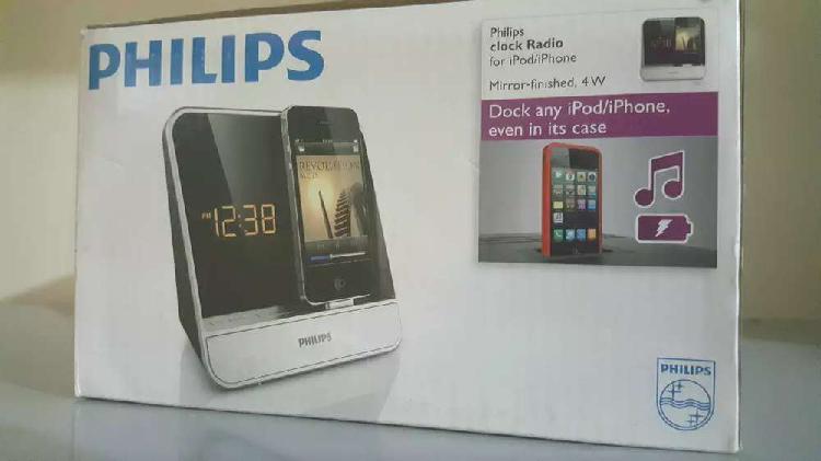 PHILIPS Radio/Reloj para iPod/iPhone NUEVO