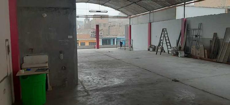 LOCAL COMERCIAL EN CARABAYLLO