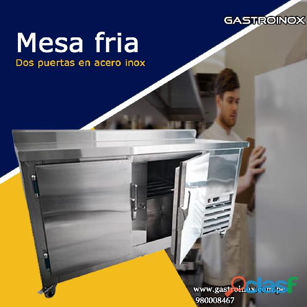 mesa fria en acero inoxidable