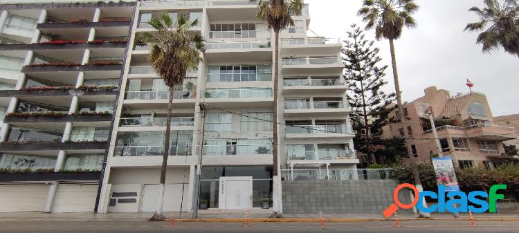 Venta de depa frente a playa y Club Regatas en Chorrillos -