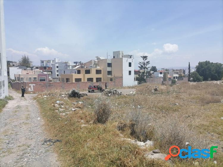 VENDO TERRENO EN CAYMA DE 1186M2 PARAMETROS URBANISITICOS