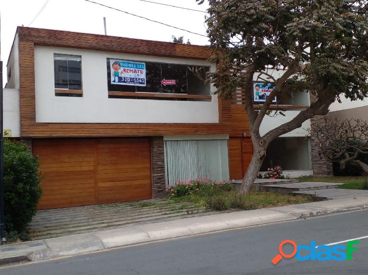 venta de hermosa casa en San Isidro - a 2 cuadras de