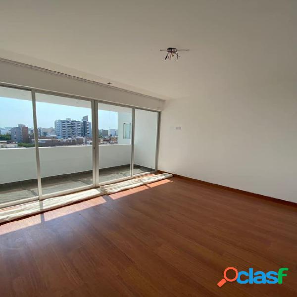 DEPARTAMENTO EN MIRAFLORES 135m2