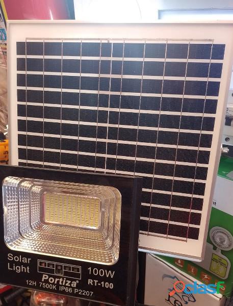 Reflectores solares de 100 watts y 200 watts envios